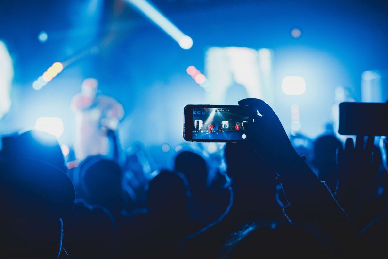 What You Need to Know About AR and VR Concerts