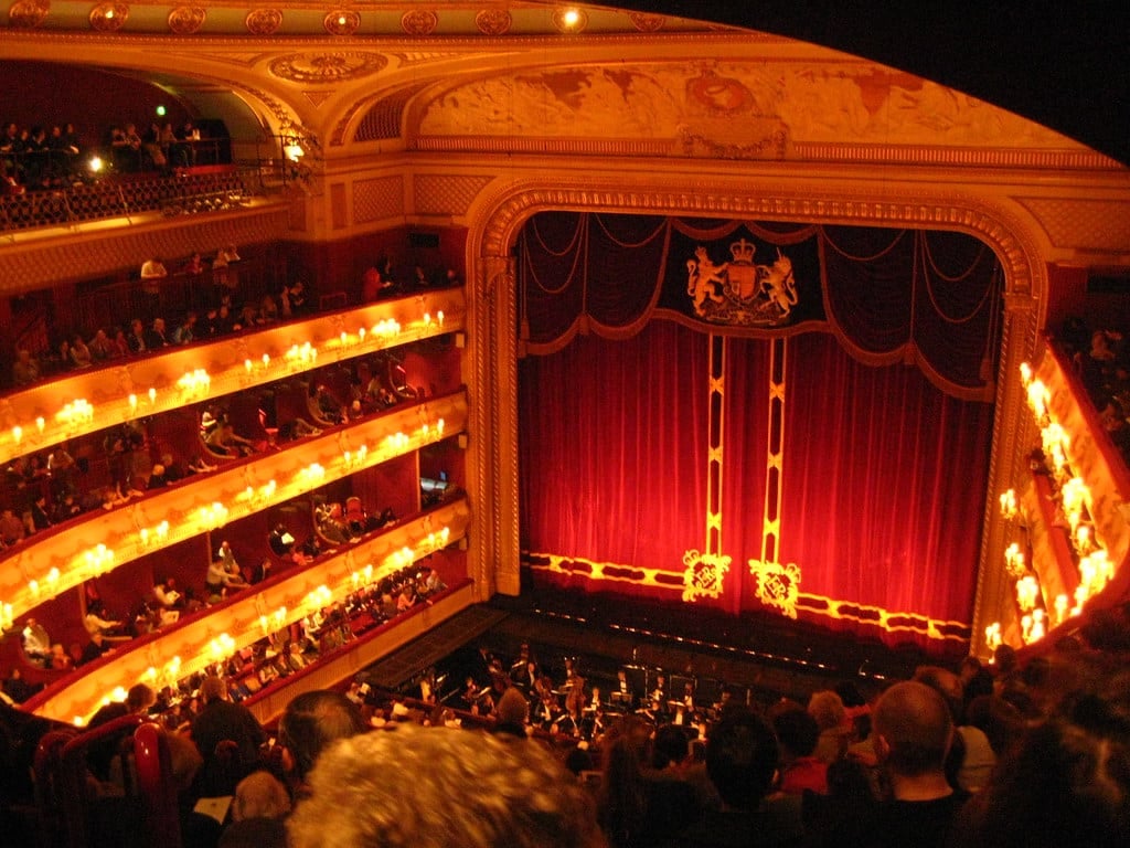 What Are the Best Seats for a Broadway Show?