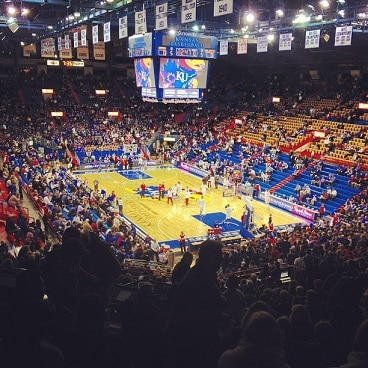 Top College Basketball Arenas to Visit: The Ultimate Fan Experience