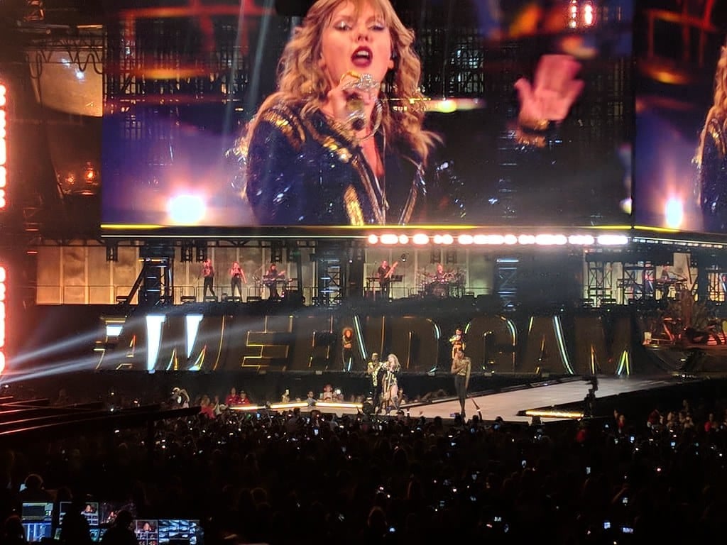 Best Seats at a Concert: A Guide to the Best and Worst Views