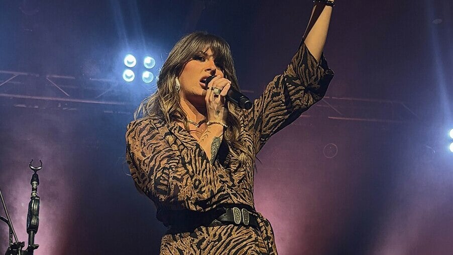 How to Buy Sold-Out Ella Langley Tickets to the 2026 Dandelion Tour