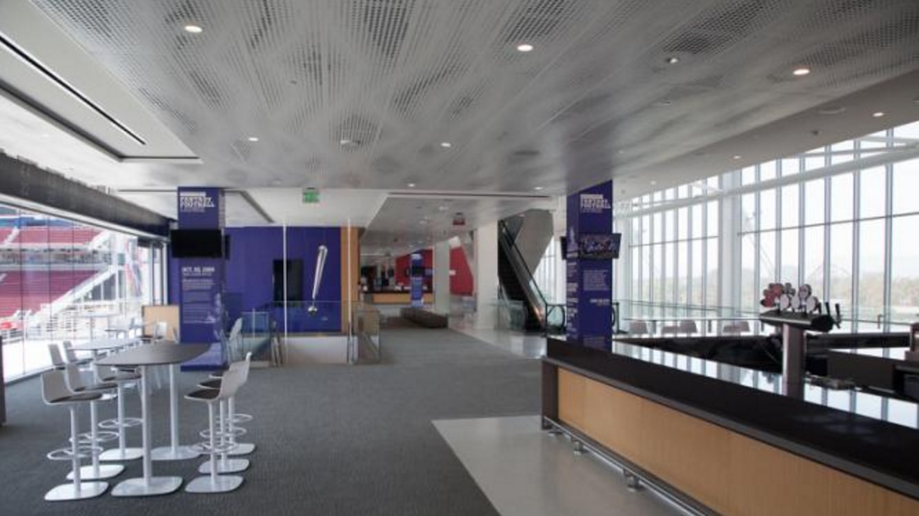 Super Bowl Suites, Yahoo Lounge