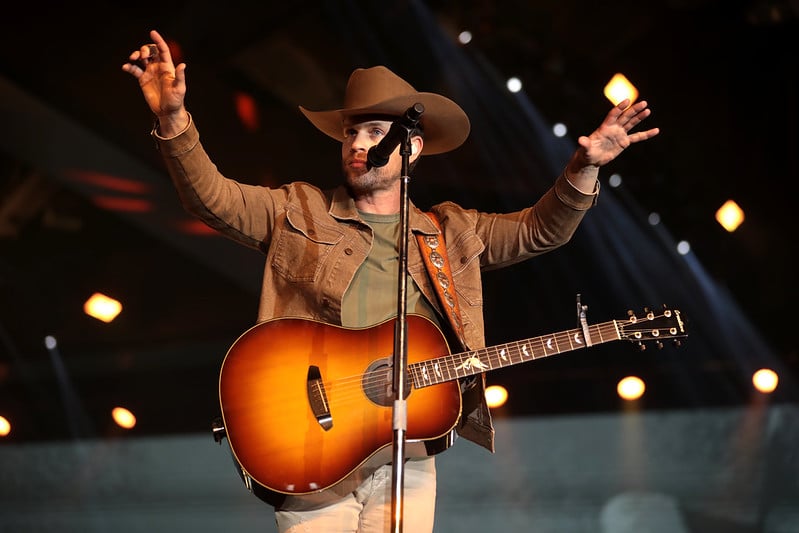 Dustin Lynch 2025 Tour Dates, Tickets, and Presale Codes