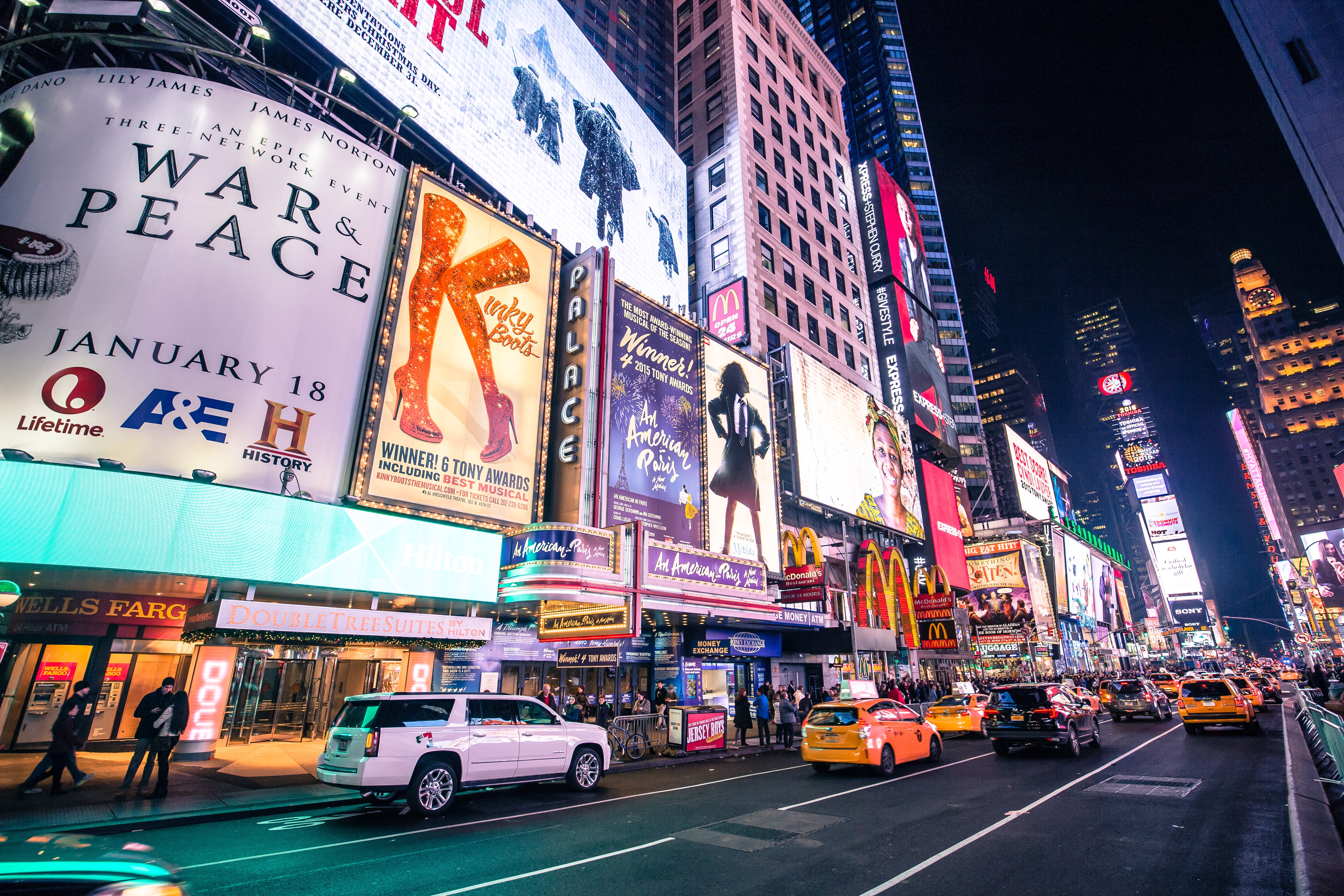 The Most Spectacular Broadway Set Designs to See This Fall