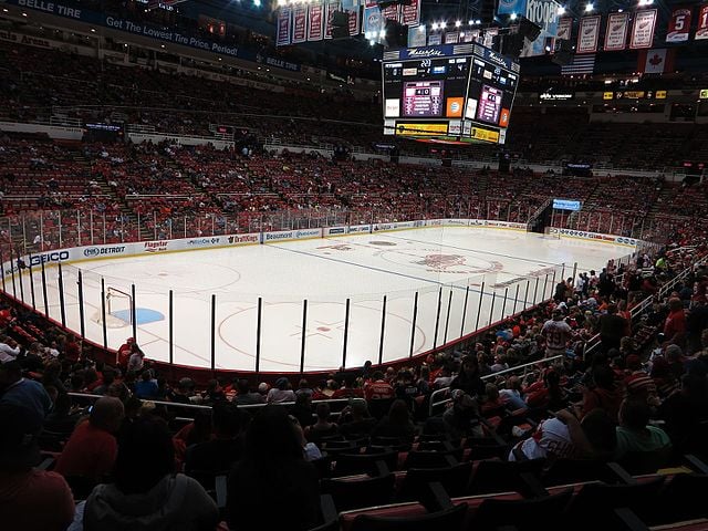The Best Places to Sit at a Hockey Game: A Fan’s Guide to the Ultimate Experience