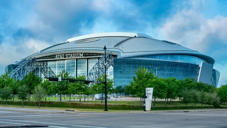 The Best NFL Stadiums for Atmosphere and Fan Experience
